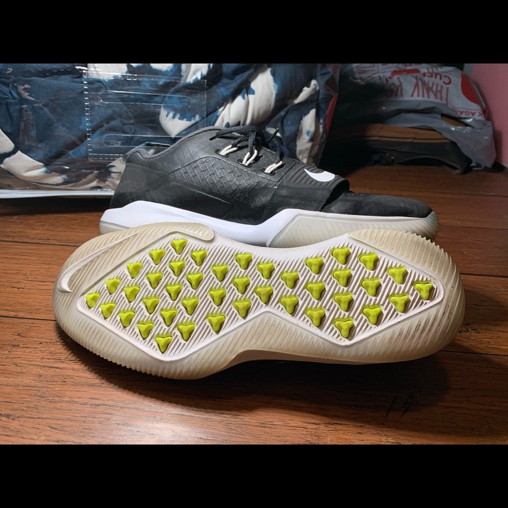 Nike Flywire - Picture 3 of 3